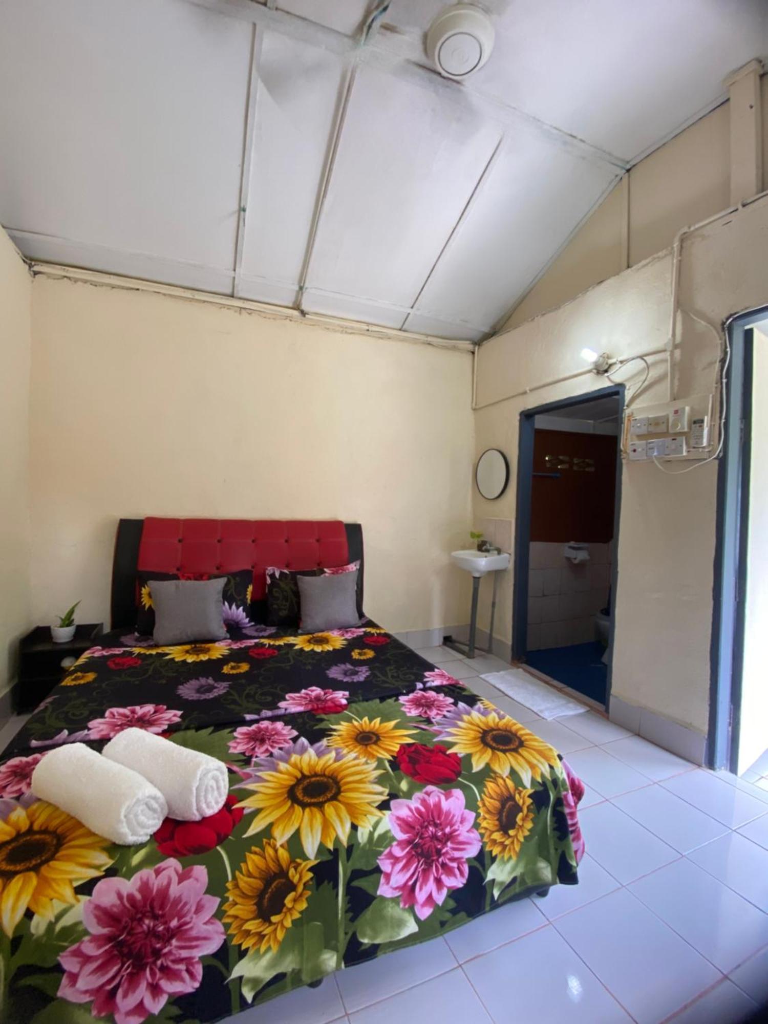 קואלה טהאן Durian Chalet מראה חיצוני תמונה
